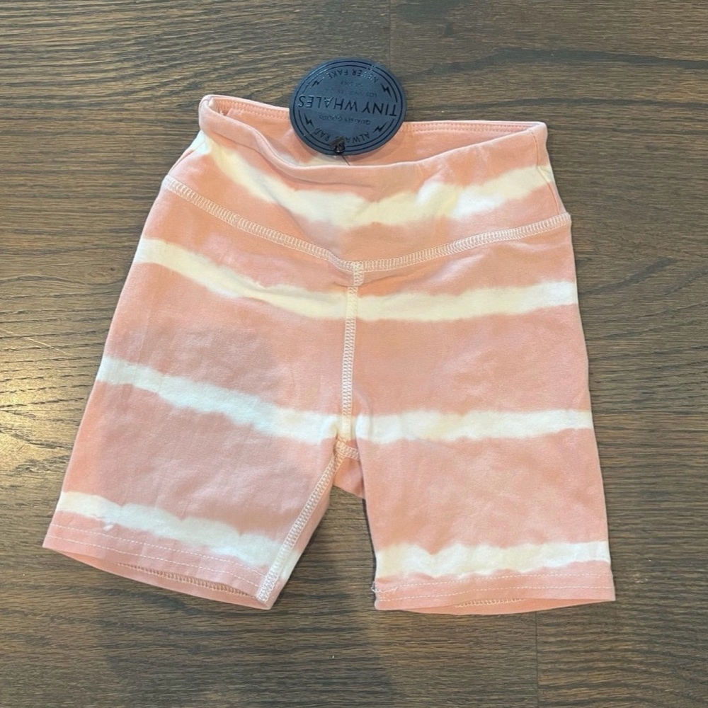 NWT Tiny Whales Tie Dye Bike Short (Size 4)